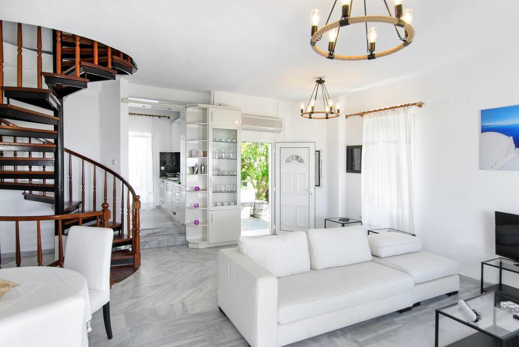 Nea Kallikrateia Beach Front Villa מראה חיצוני תמונה